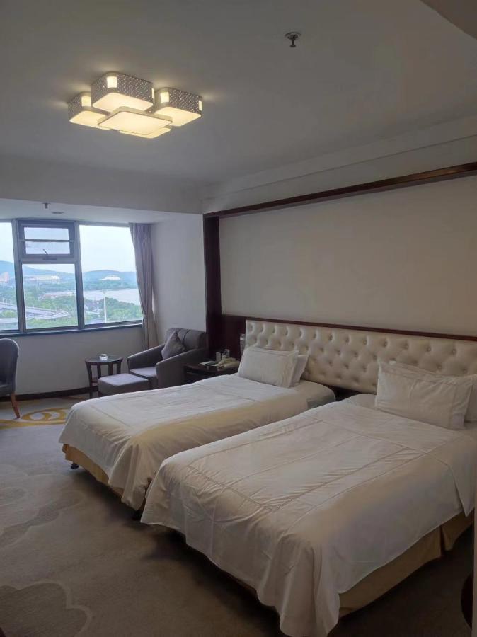 Shu Guang International Hotel Nankin Zewnętrze zdjęcie